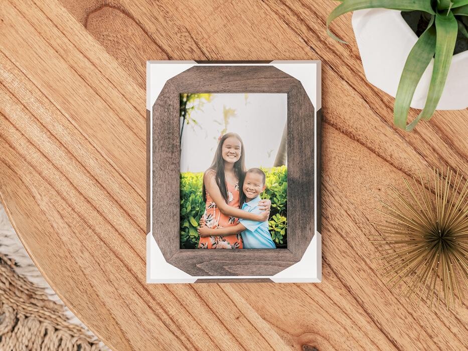 Images Hang Steady Custom Picture Framing