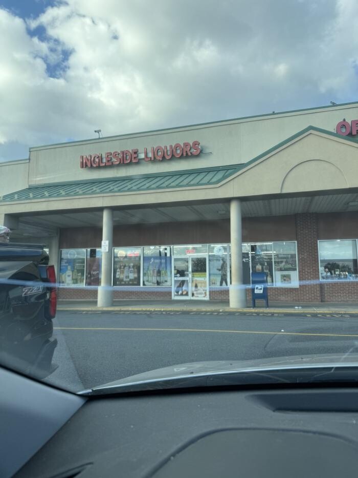 Images CoinFlip Bitcoin ATM - Ingleside Liquors (Catonsville)