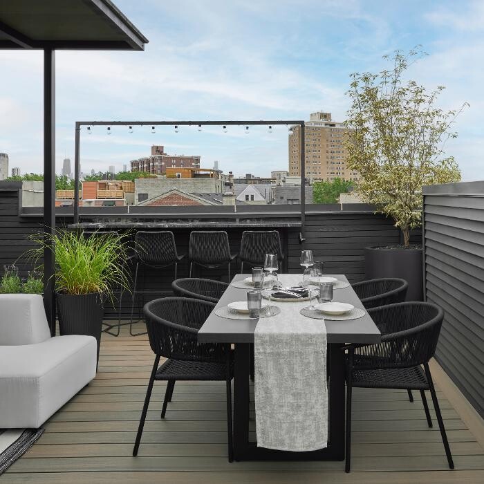 Images DESIGN + BUILD RENEGADES