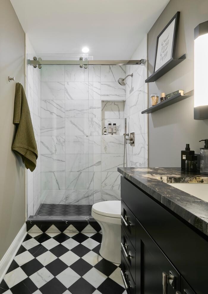 Images DESIGN + BUILD RENEGADES