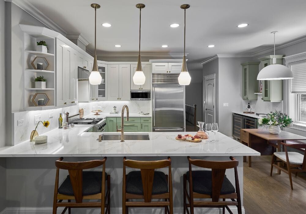 Images DESIGN + BUILD RENEGADES