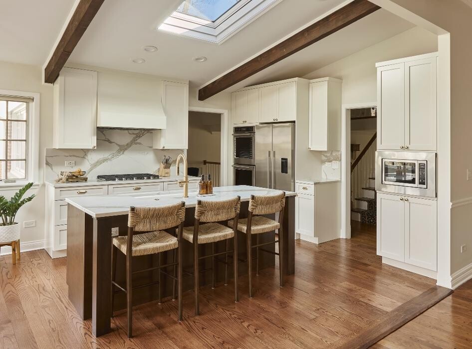 Images DESIGN + BUILD RENEGADES