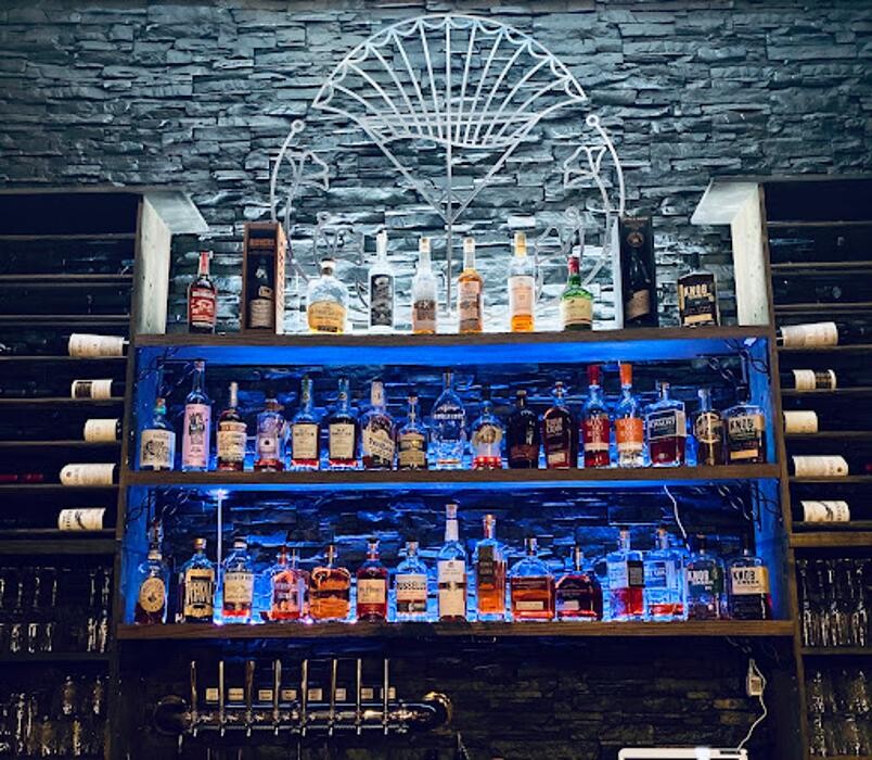 Images Grassroots Garden Lounge