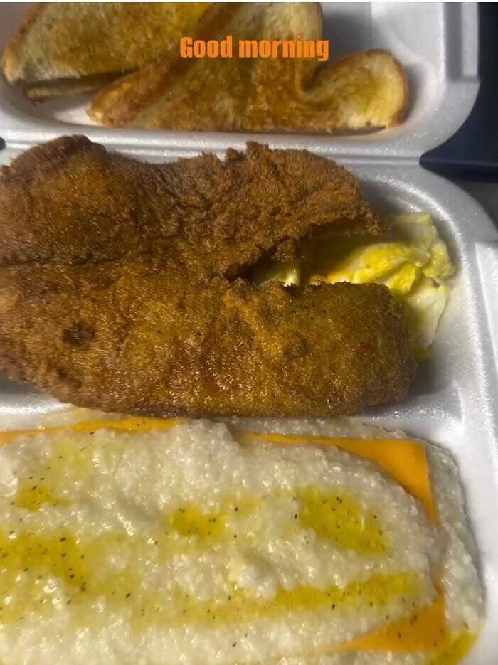 Images Moe's Grill Food Truck