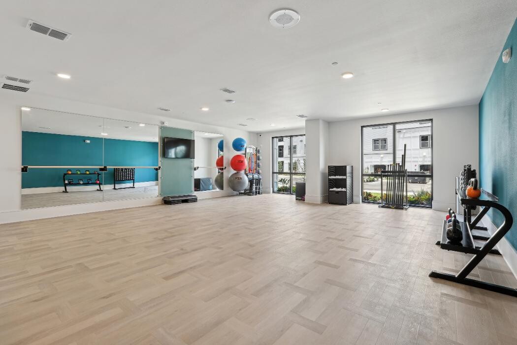 Images Paros Vineland Apartments