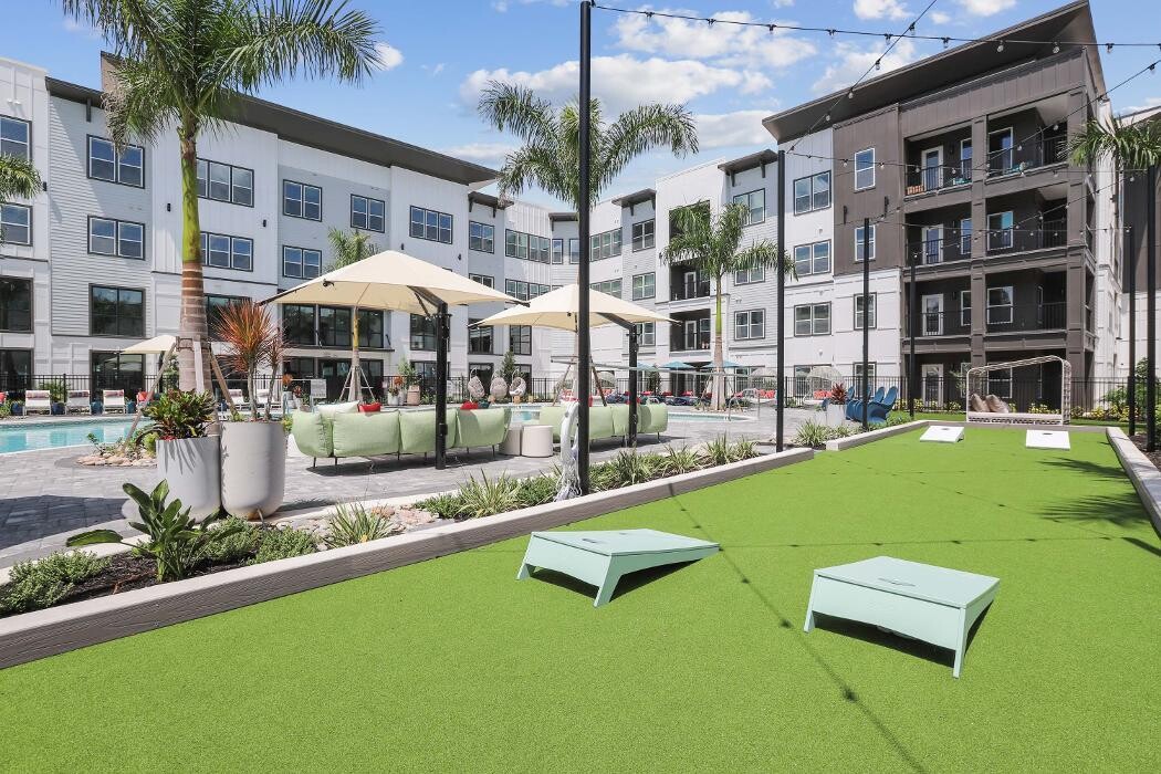 Images Paros Vineland Apartments