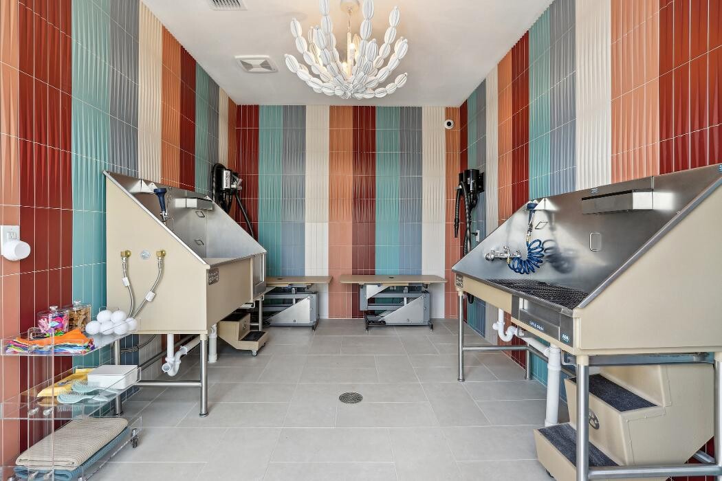 Images Paros Vineland Apartments