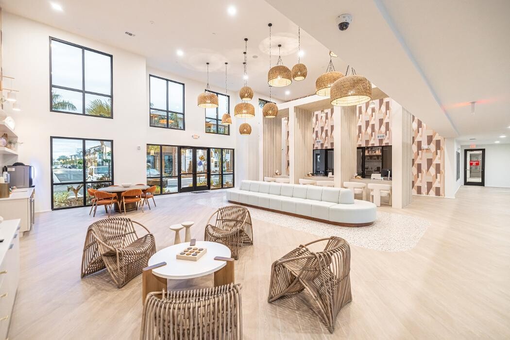 Images Botanic Miramar Beach Apartments