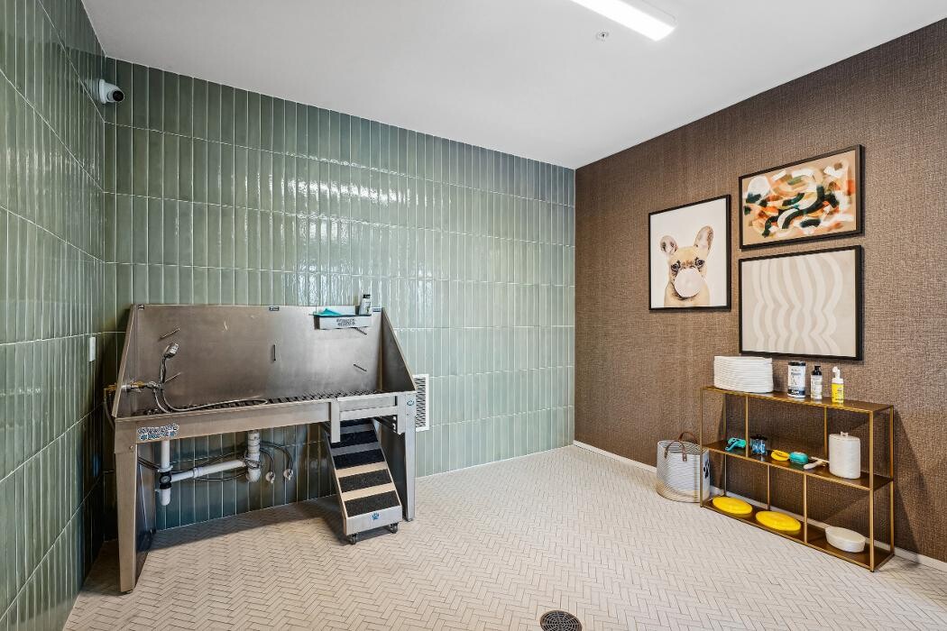 Images Botanic Miramar Beach Apartments