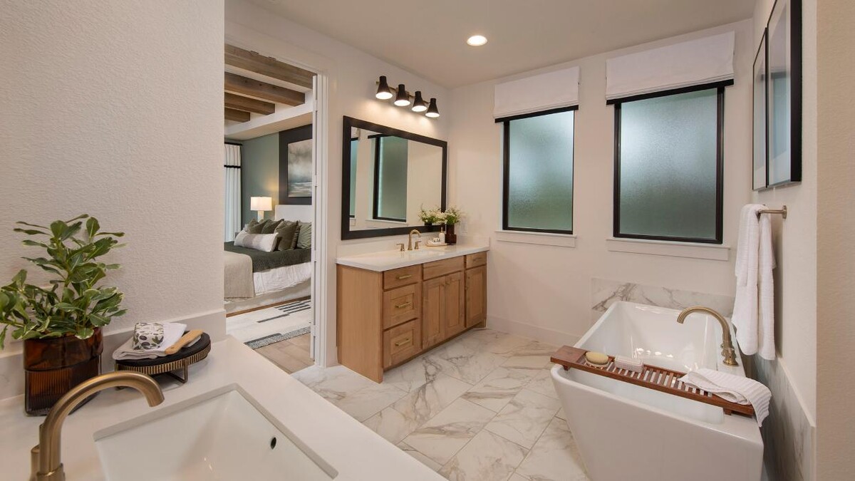 Images Perry Homes - Wolf Ranch 56'