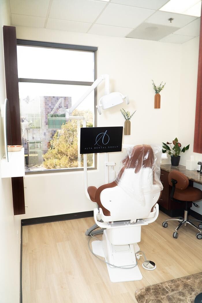Images Alta Dental Group - Irvine