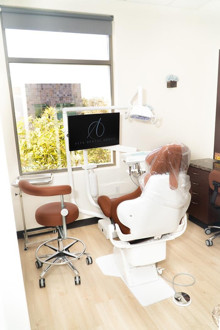 Images Alta Dental Group - Irvine