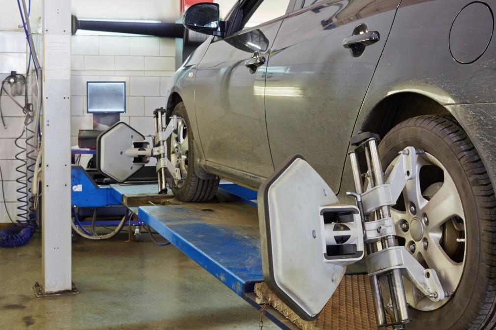 Images Taneytown Tire & Auto