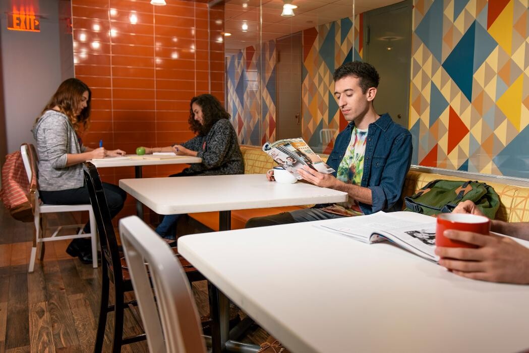 Images EHS New Yorker Residence