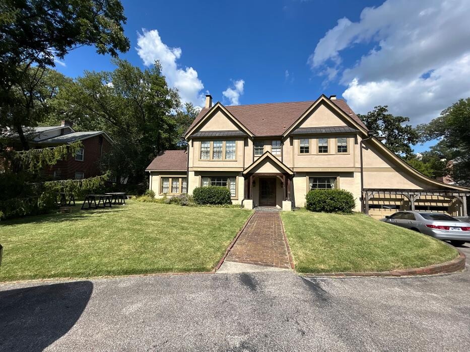 Images Atlas Roofing Management LLC