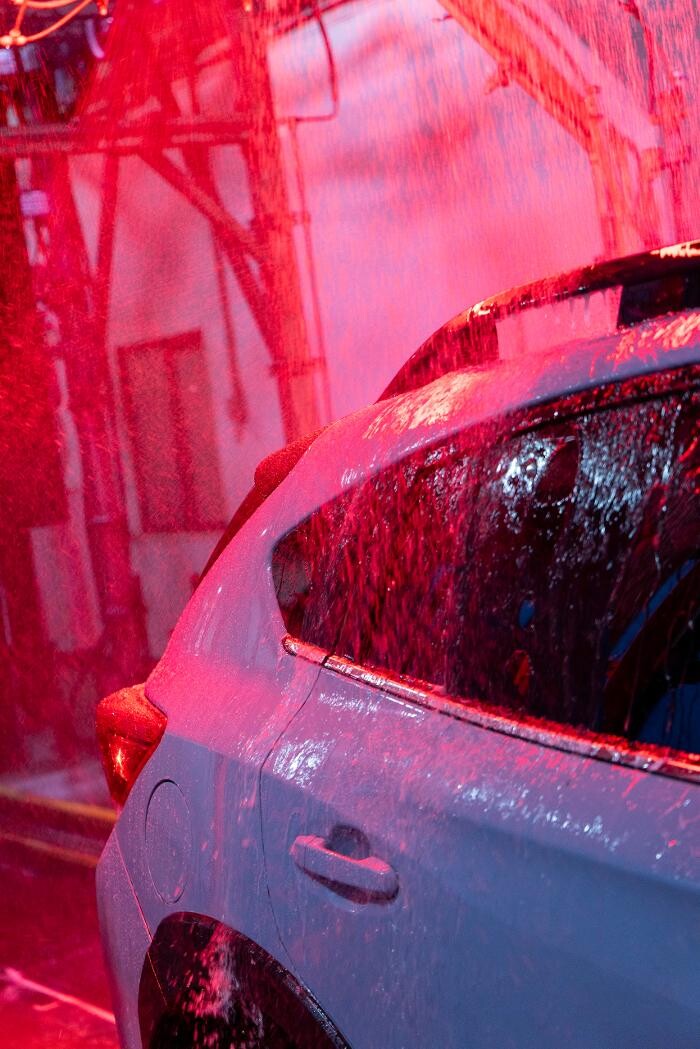 Images Suds Deluxe Car Wash