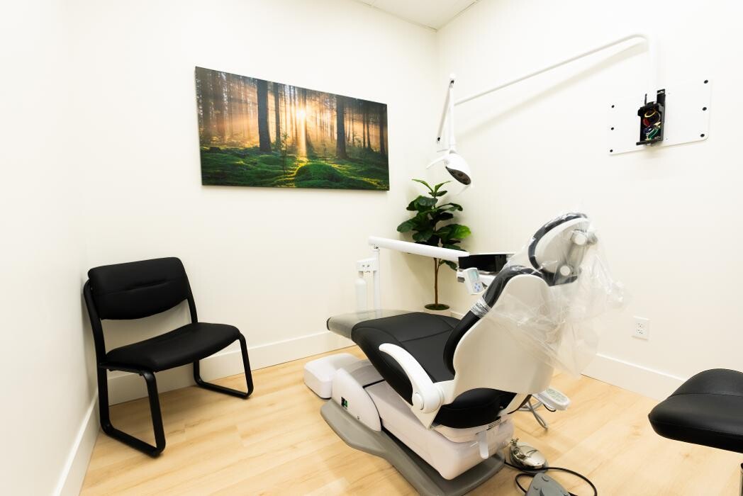 Images Only Crowns - Las Vegas