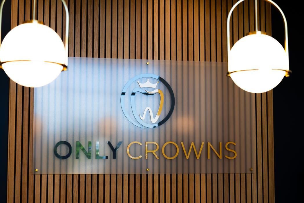 Images Only Crowns - Las Vegas