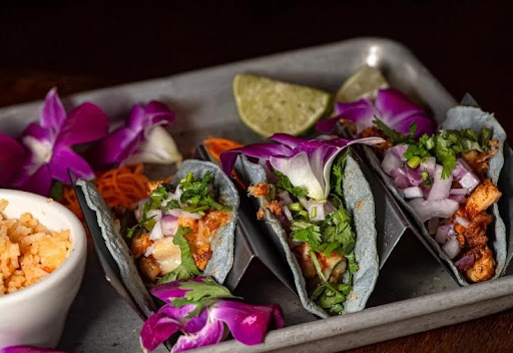 Images Hacienda Bar & Grill