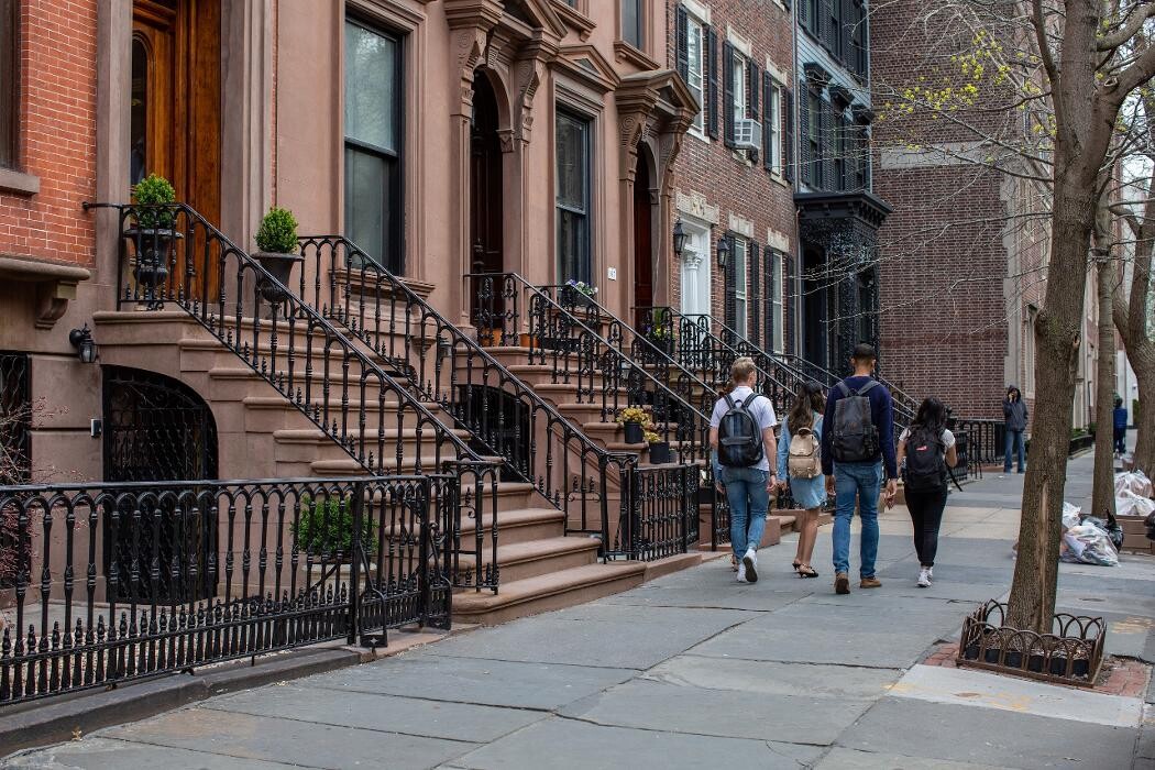 Images EHS St. George Towers Residence