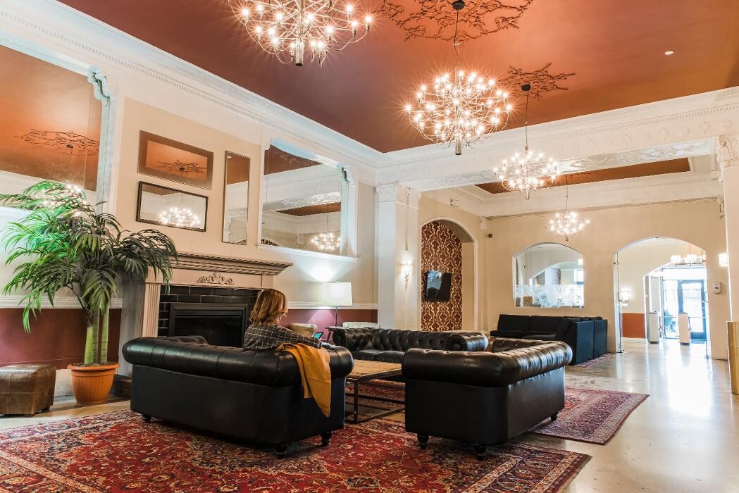 Images EHS St. George Towers Residence