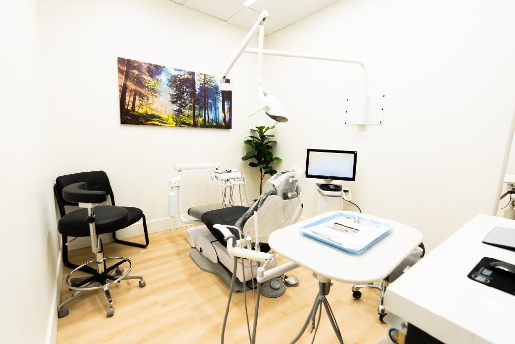 Images Only Crowns - Henderson