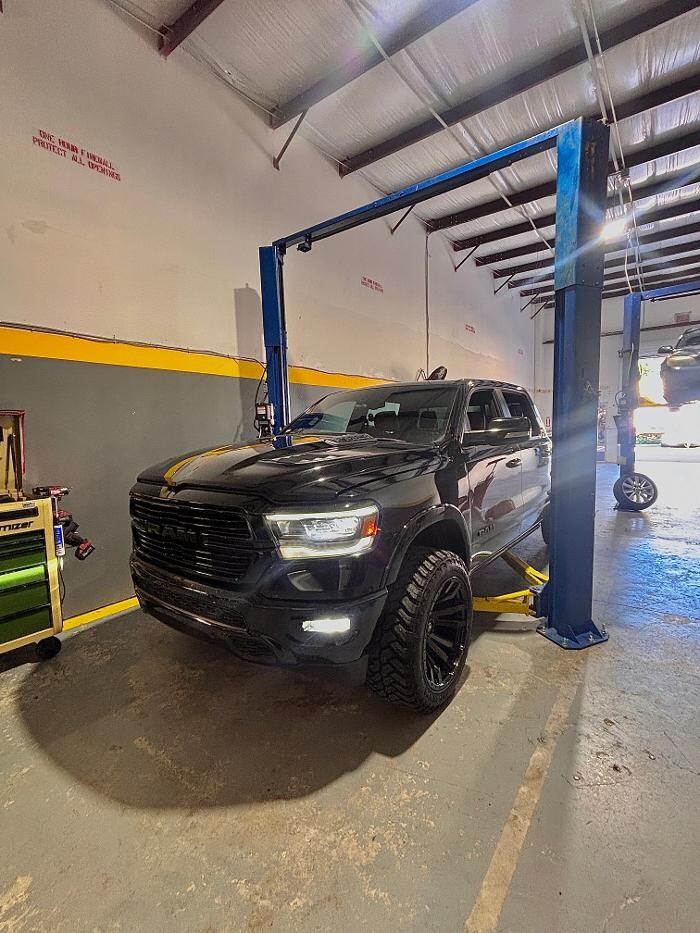 Images K&G AUTOMOTIVE