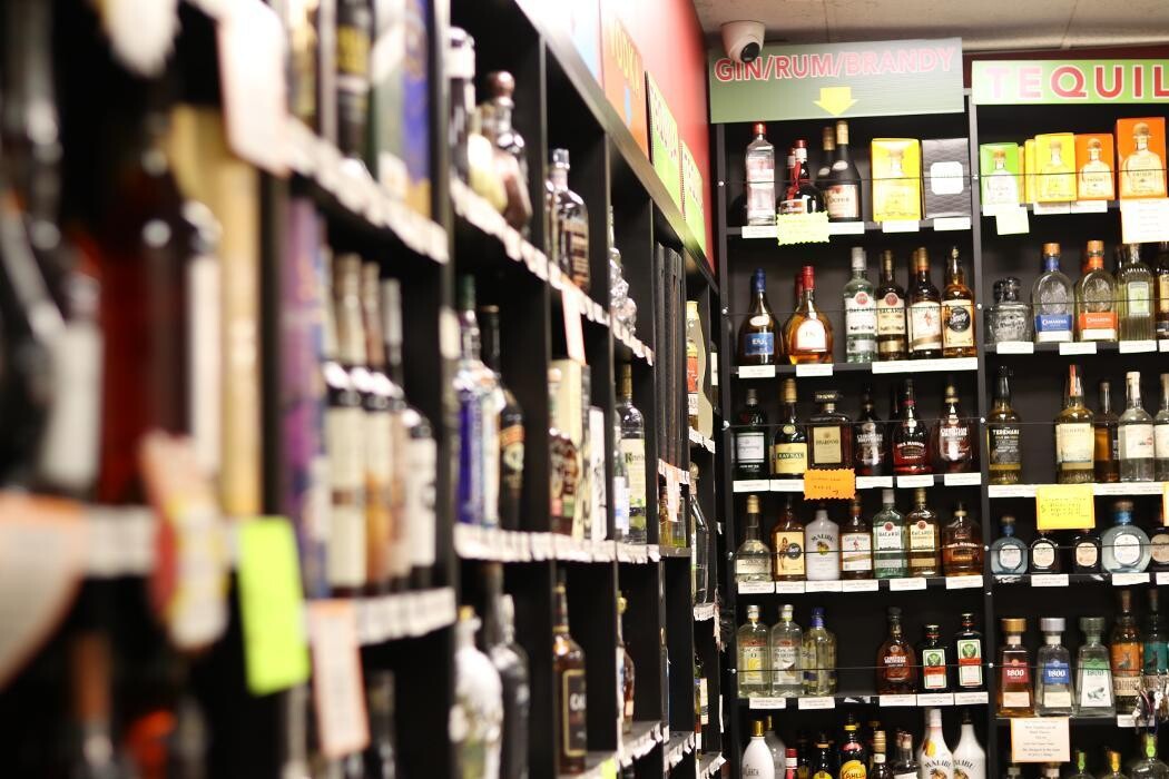 Images JERRY'S LIQUOR & WATER MARKET