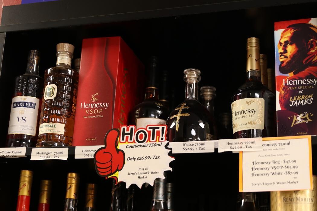 Images JERRY'S LIQUOR & WATER MARKET