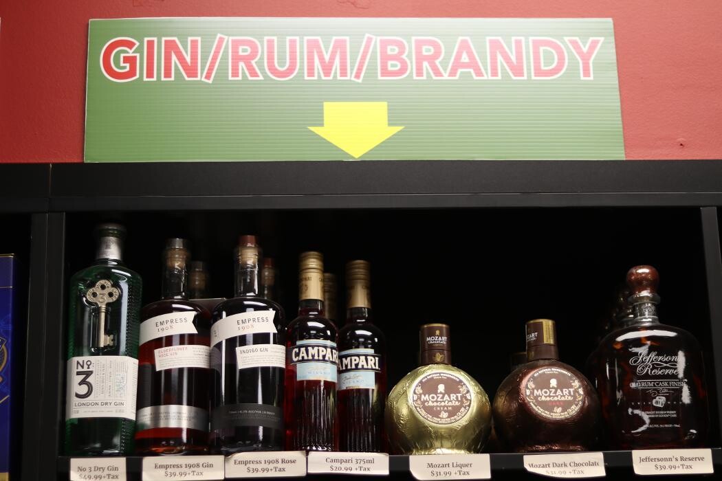 Images JERRY'S LIQUOR & WATER MARKET