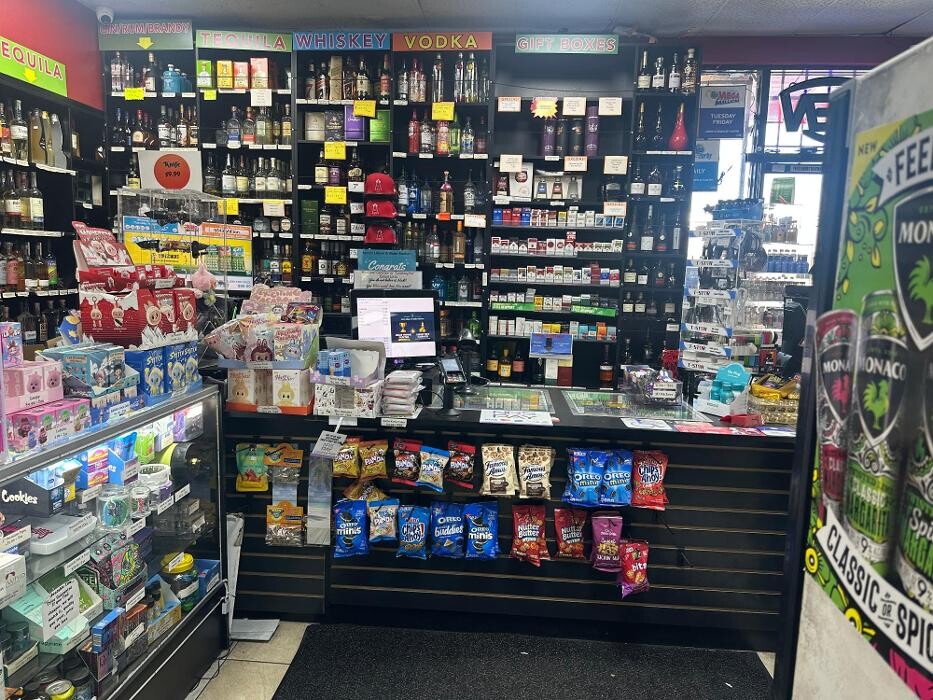 Images JERRY'S LIQUOR & WATER MARKET