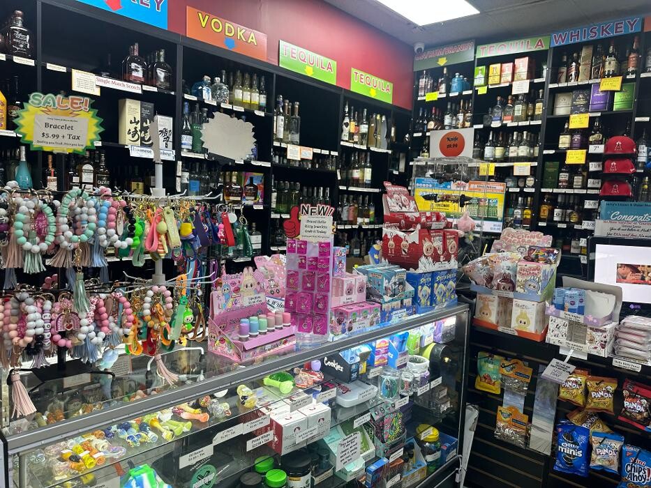 Images JERRY'S LIQUOR & WATER MARKET