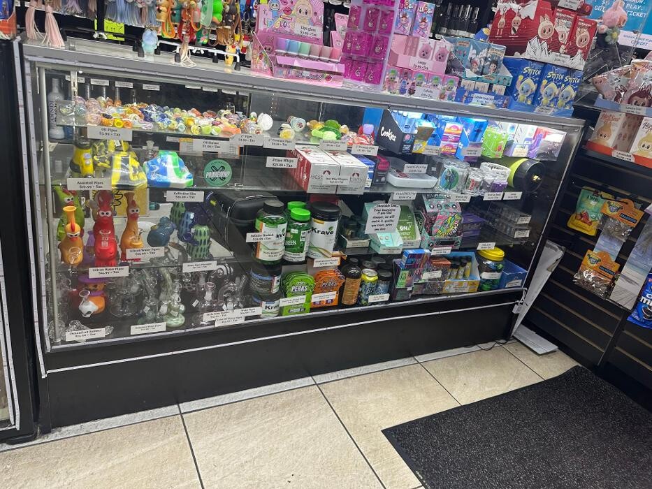 Images JERRY'S LIQUOR & WATER MARKET