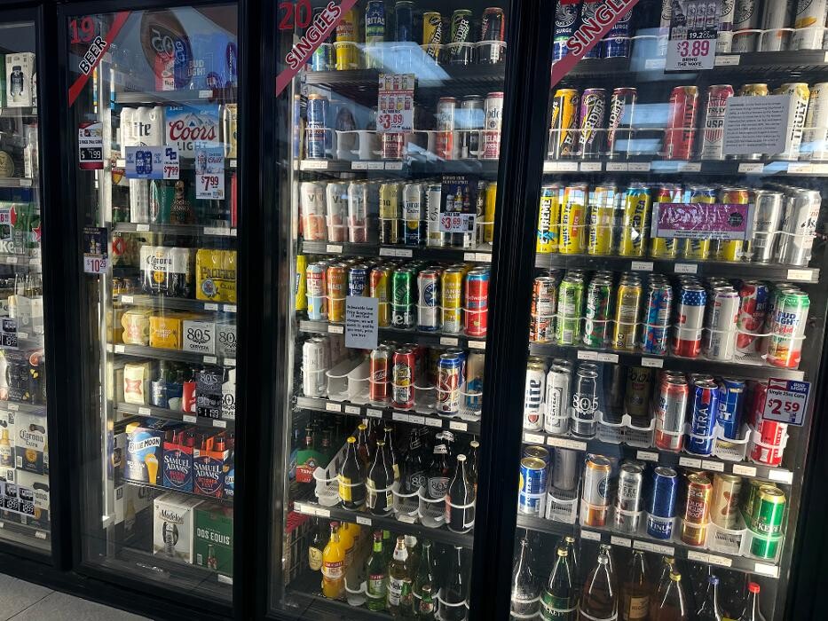 Images JERRY'S LIQUOR & WATER MARKET