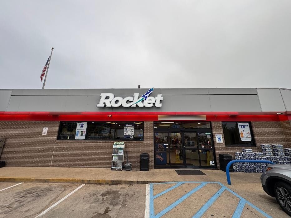 Images CoinFlip Bitcoin ATM - Rocket #4242 (Columbia)