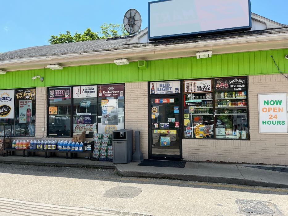 Images CoinFlip Bitcoin ATM - XtraMart (Milford)