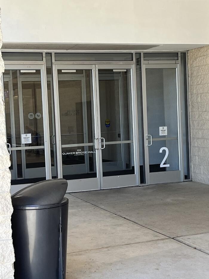 Images CoinFlip Bitcoin ATM - Quaker Bridge Mall (Lawrence Township)