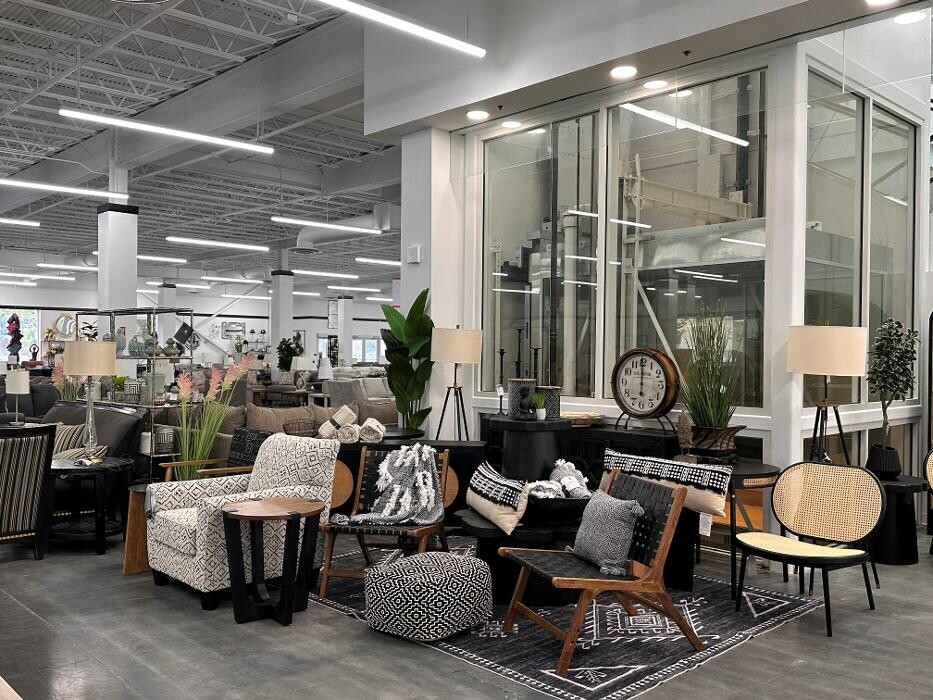 Images United Furniture Warehouse