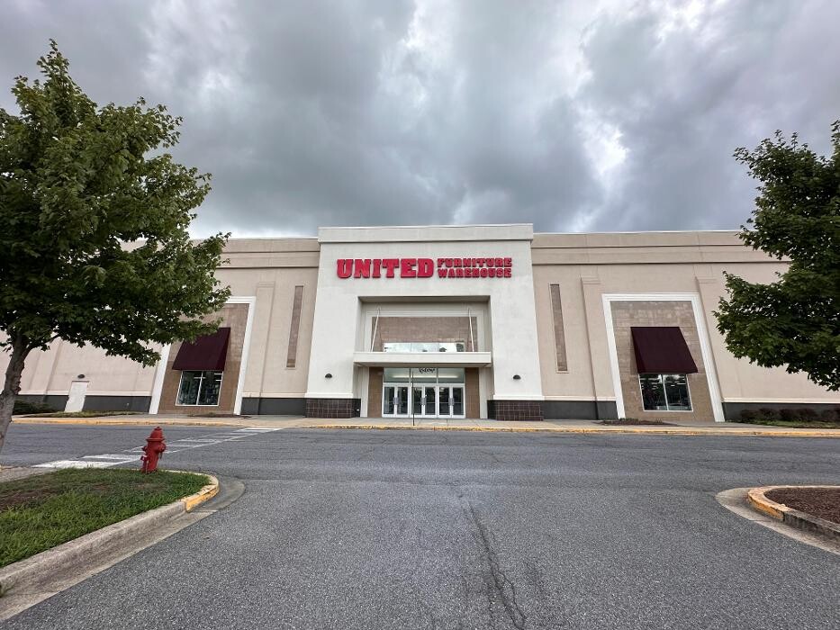 Images United Furniture Warehouse