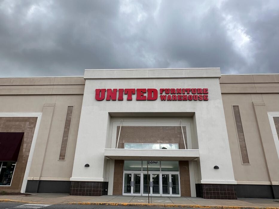 Images United Furniture Warehouse
