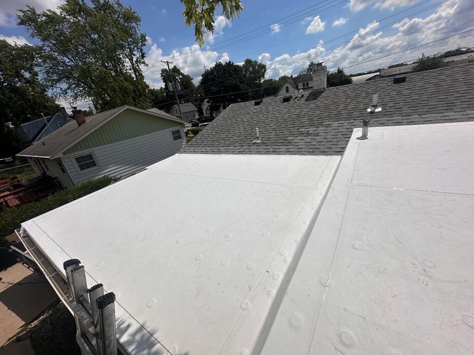 Images Eddie's Roofing & Exteriors, Inc