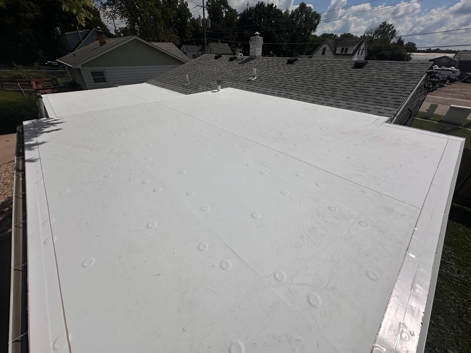 Images Eddie's Roofing & Exteriors, Inc