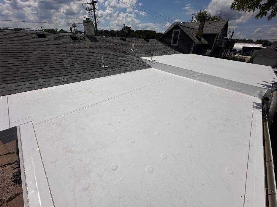 Images Eddie's Roofing & Exteriors, Inc