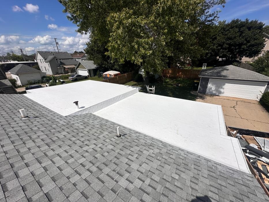 Images Eddie's Roofing & Exteriors, Inc