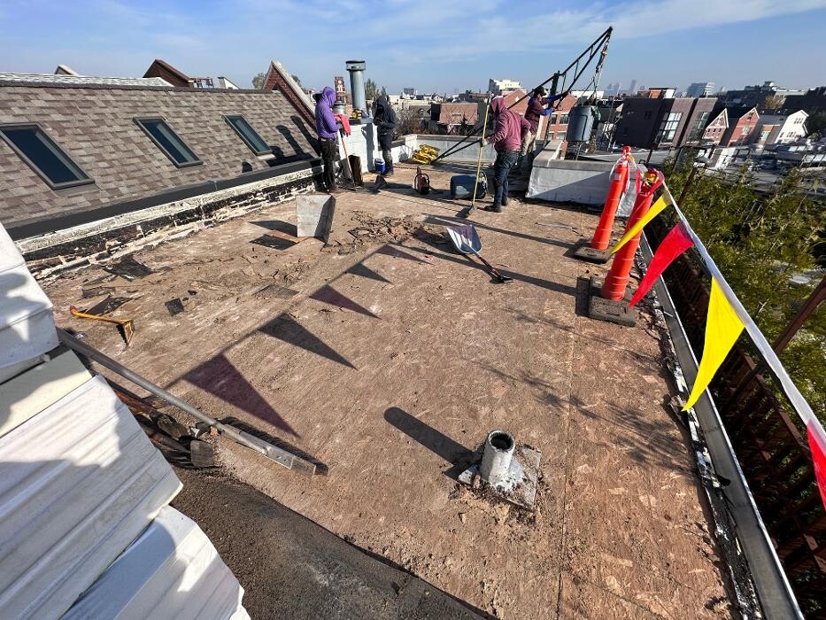 Images Eddie's Roofing & Exteriors, Inc