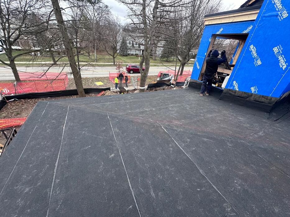 Images Eddie's Roofing & Exteriors, Inc