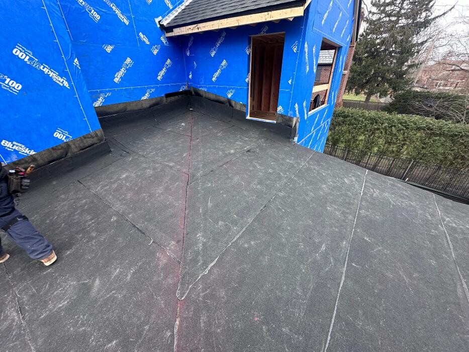 Images Eddie's Roofing & Exteriors, Inc