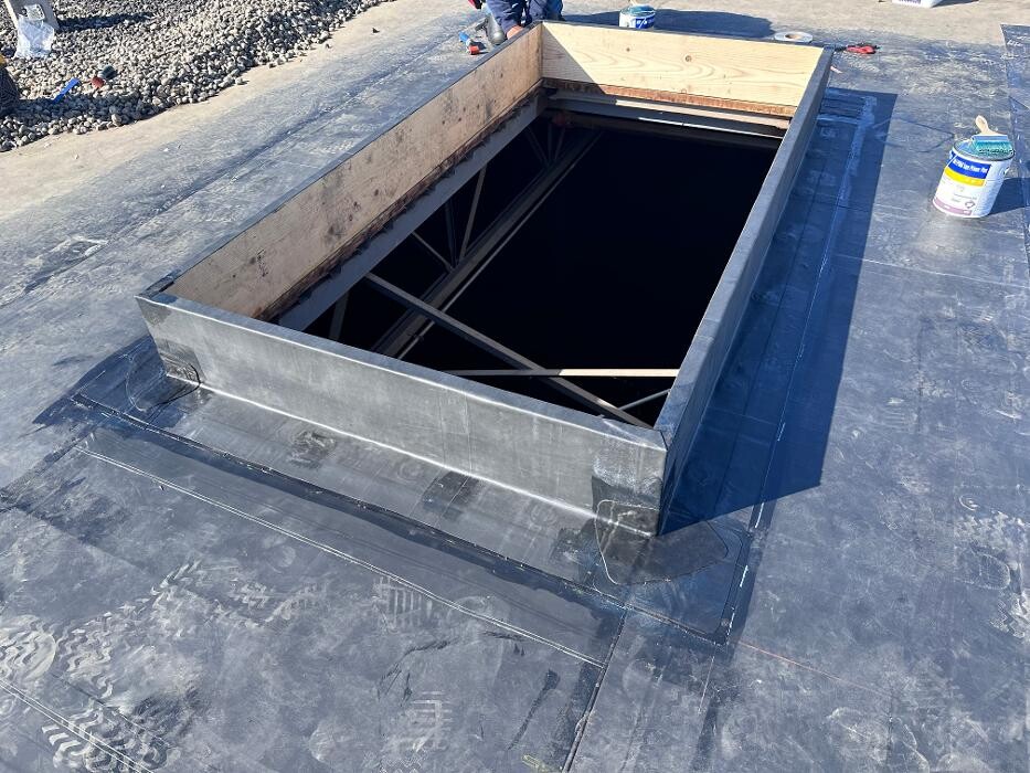 Images Eddie's Roofing & Exteriors, Inc