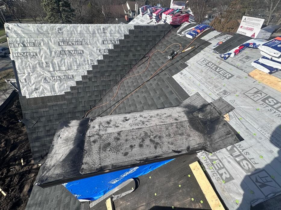 Images Eddie's Roofing & Exteriors, Inc