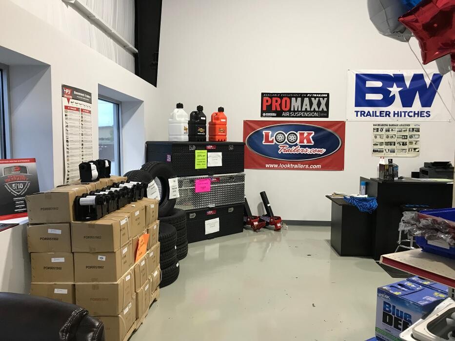 Images Nationwide Trailers - Tulsa